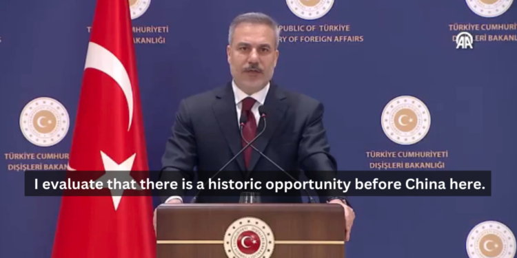 Түркийә ташқи ишлар министириниң хитай билән техиму чоңқур һәмкарлиқ орнитиш чақириқи шәрқий түркистан сүргүндики рәһбәрлириниң әйиблишигә сәвәб болди